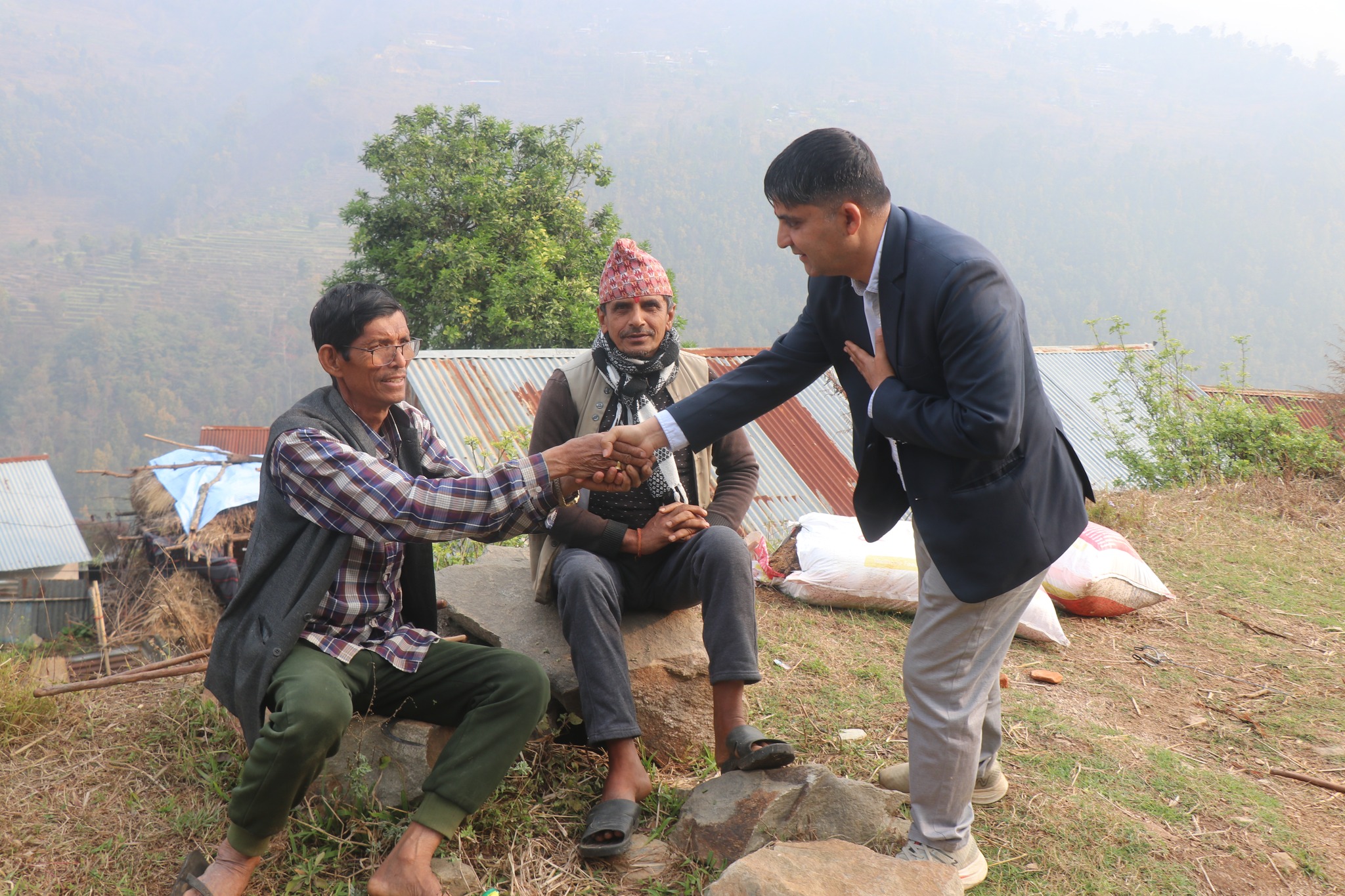 डा. अच्युतम लामिछाने